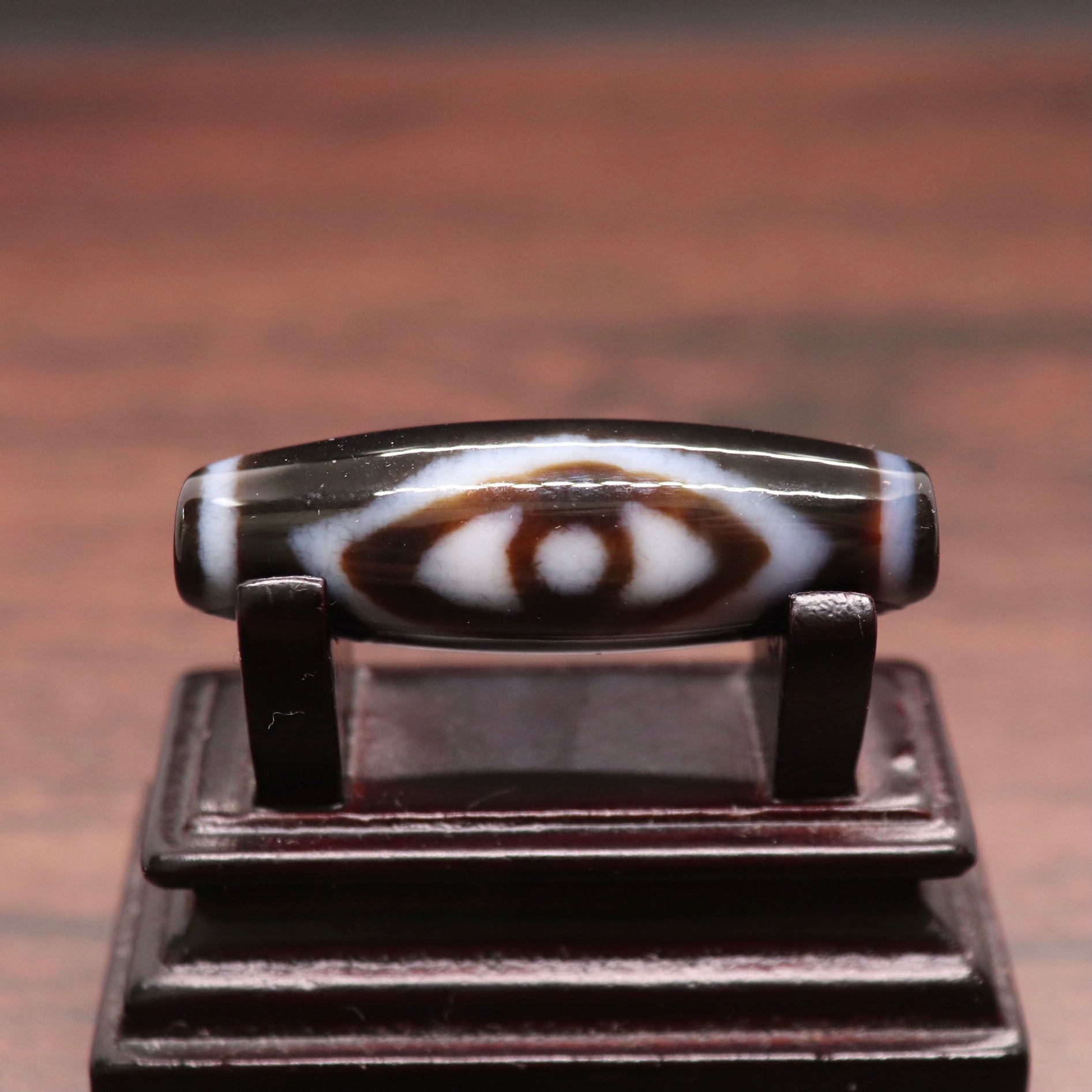 どうかなぁ？置物としても！鳳凰天珠たん！ どうかなぁ？置物としても