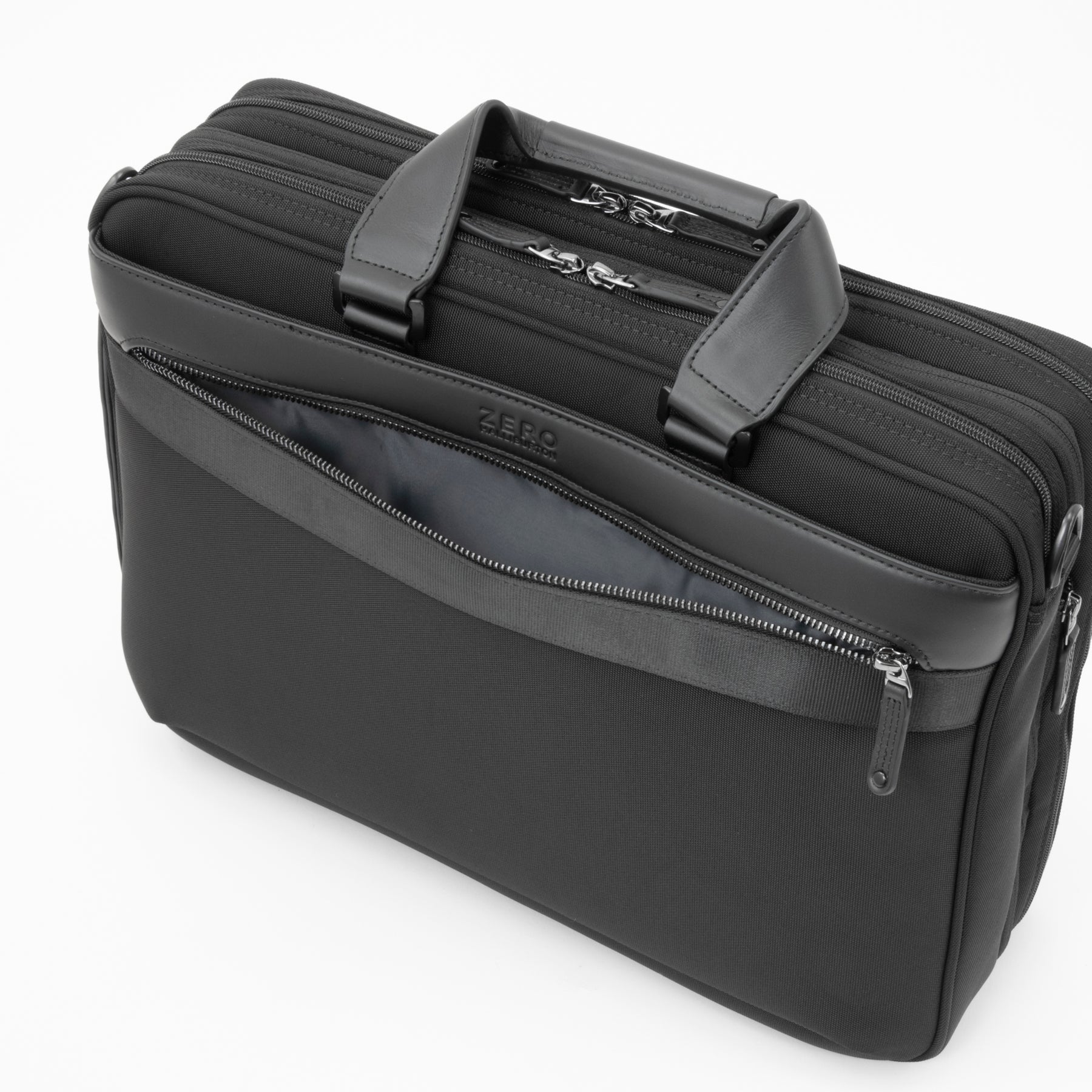 ZB-D | Briefcase M Expandable 80478 – ZERO HALLIBURTON