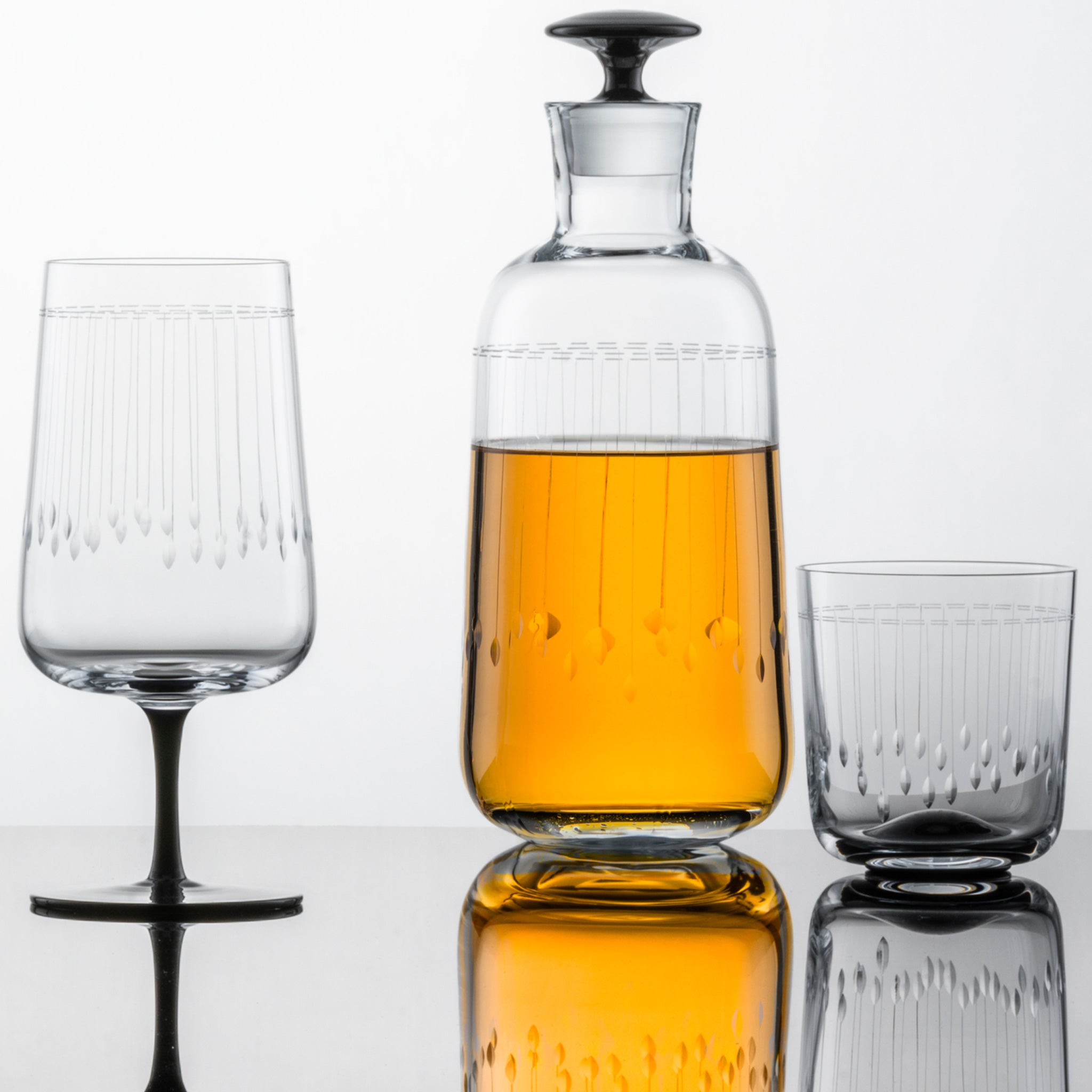 グラマラス / ウイスキー 327ml / ハンドメイド – ツヴィーゼル・ジャパン