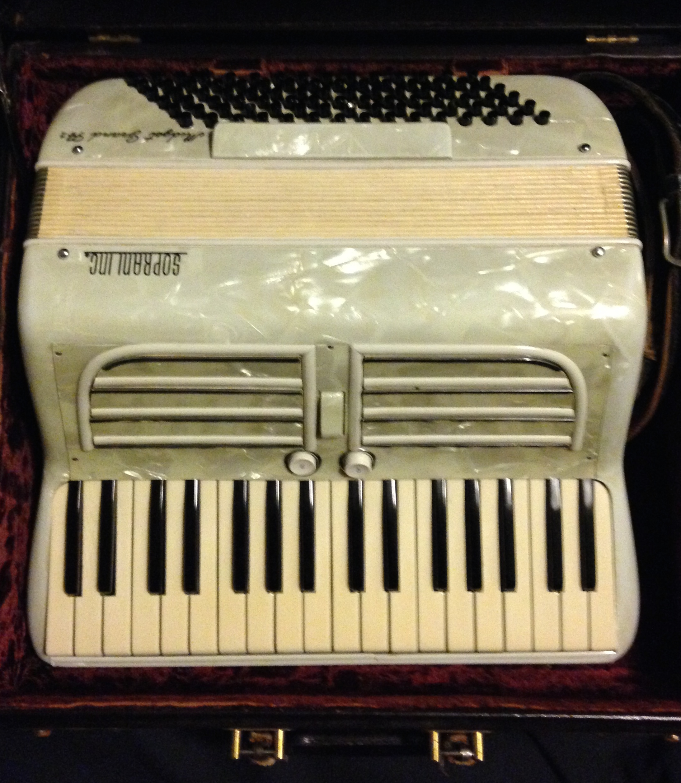 Soprani Midget Grand: Tiny Titan from the Golden Age of Accordions