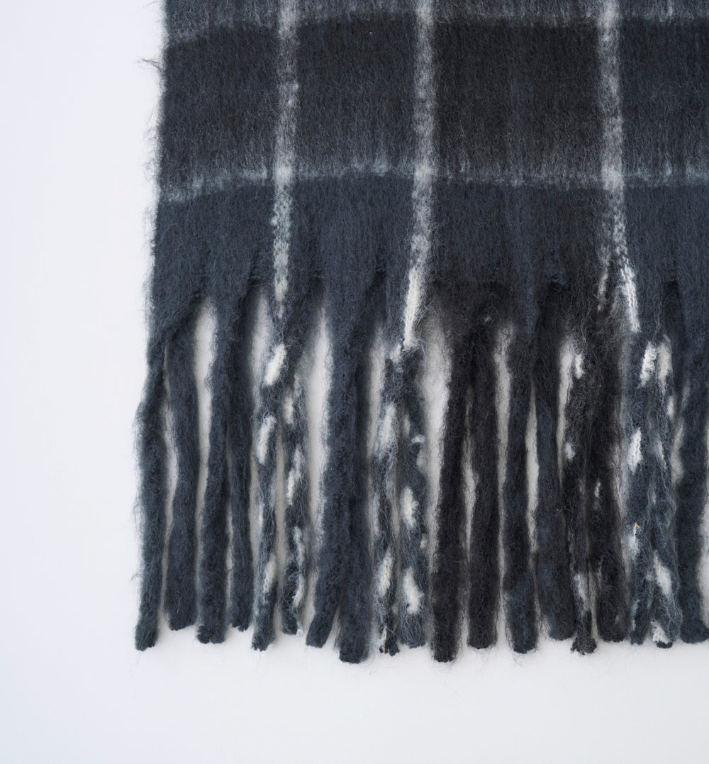 SHAGGY CHECK STOLE(受注予約受付終了) – ABYTS