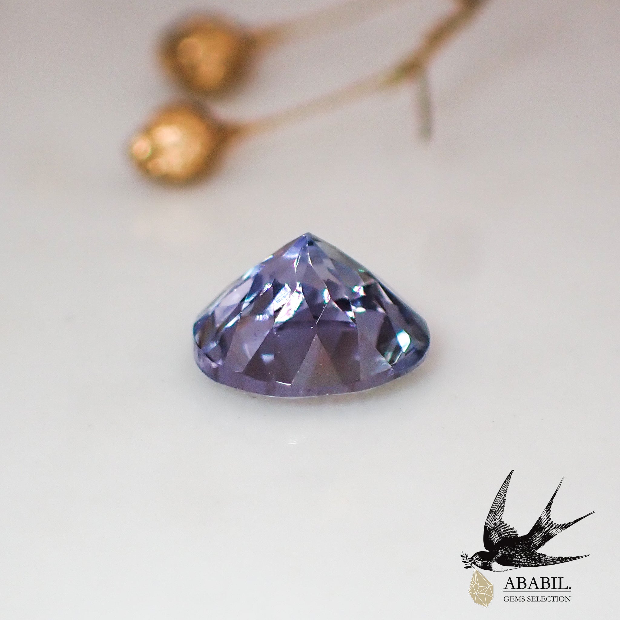 天然バイカラータンザナイト(ゾイサイト)0.52ct【タンザニア】多色性