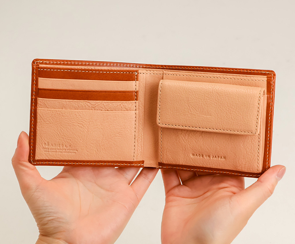 ぱ*ぴ様 ALBA ROSA アルバローザ型押しヌメ革二つ折り財布 楽天市場