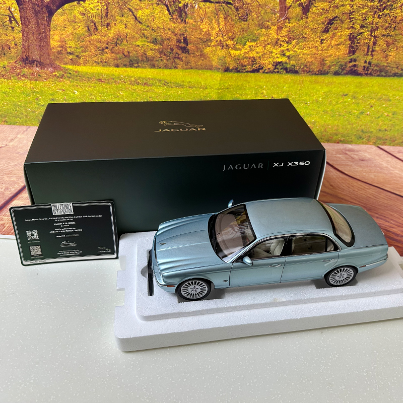 Almost Real AR 1/18 Jaguar XJ6 X350 Car models give gifts to