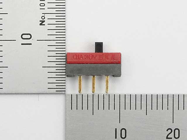 スライドスイッチ 1回路2接点: 制御部品・駆動部品 秋月電子通商-電子