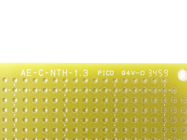 ご確認用② ユニバーサル基板 Cタイプ 72×47mm 穴径1.3mm: 基板・