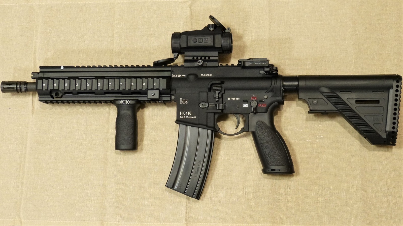 ドットサイト 実銃対応 ベクターオプティクス ノーチラス ドットサイト