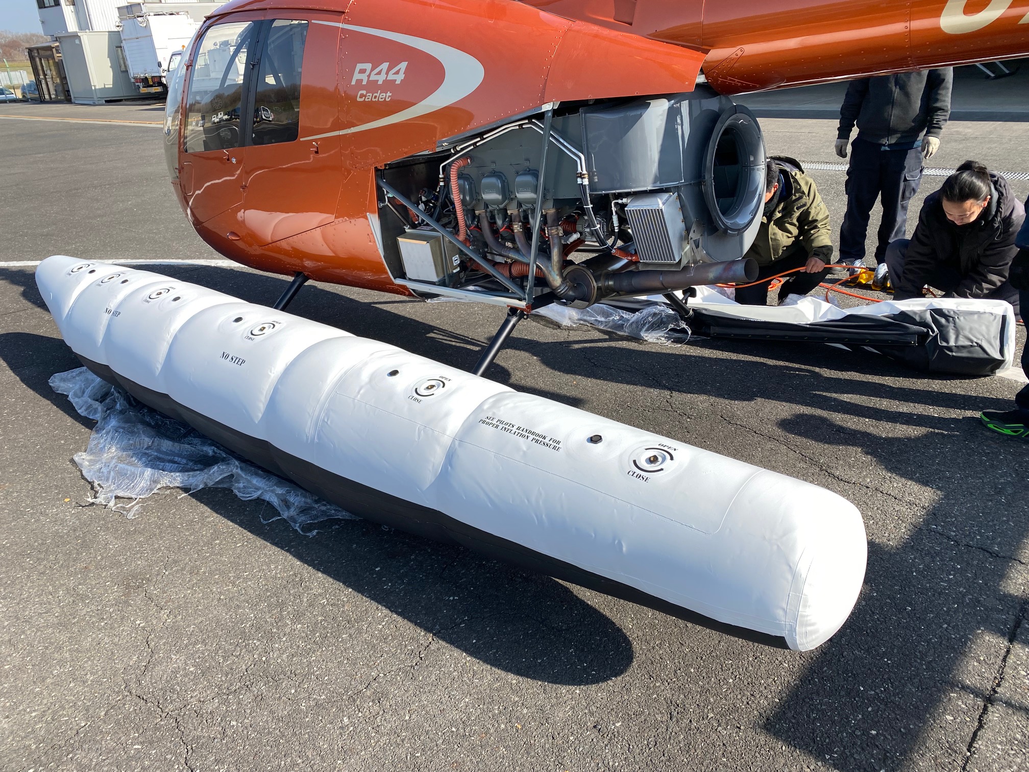 航空機マニア必見 ヘリコプタータイヤ 運用機体紹介 - 匠航空