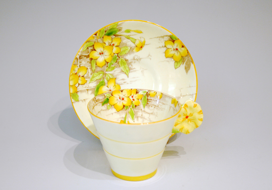 パラゴン「フラワーハンドル コーヒーカップ」《アンティックかとう》