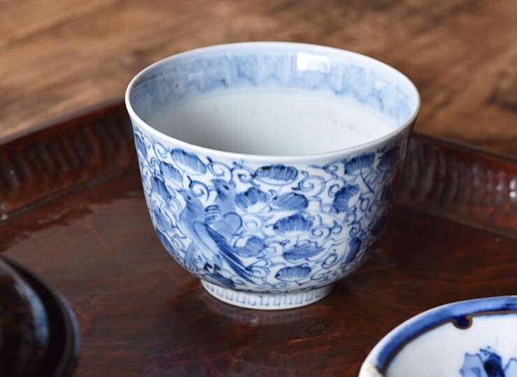 古伊万里 染付 線描き 鳥 唐草模様 蕎麦猪口 向付 湯呑 - 生活骨董と