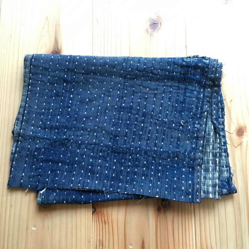 藍染木綿襤褸ボロ端布 081102 - 生活骨董と古布のアンティークショップ