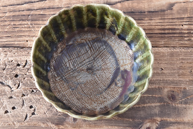 古織部 菊形向付 織部 織部焼 在銘 - 生活骨董と古布のアンティーク