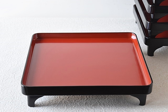 輪島塗 朱赤黒塗り会席膳 5枚セット 大極上本堅地 柴田芳太郎 - 生活