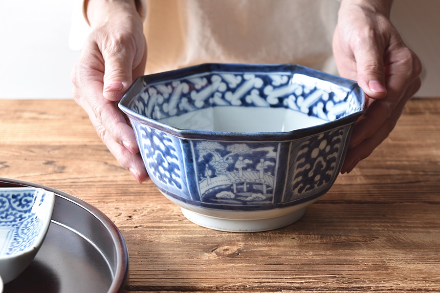 伊万里 八角鉢 古伊万里 染付 草花模様 八角鉢 - 生活骨董と古布の