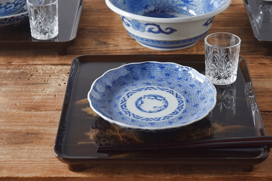 古伊万里 染付 微塵唐草 輪花縁 なます皿 成化年製