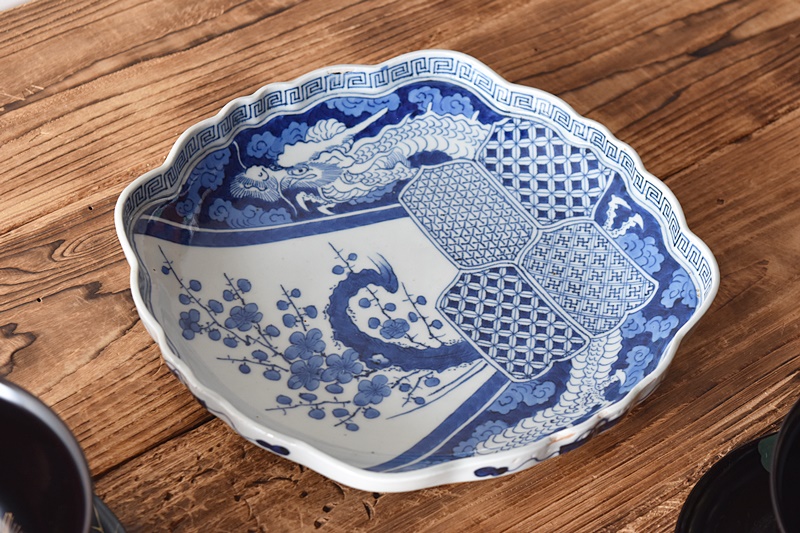 古伊万里～開運龍紋呉須輪花盛り皿❤️