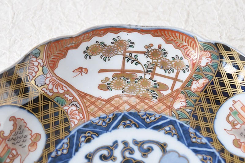 古伊万里 色絵 虫尽くし図 木瓜形 縁立皿 古伊万里 色絵 虫尽くし図