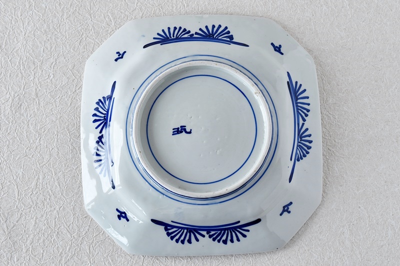 伊万里 染付 ベロ藍 風景画 隅切り四方皿 - 生活骨董と古布の