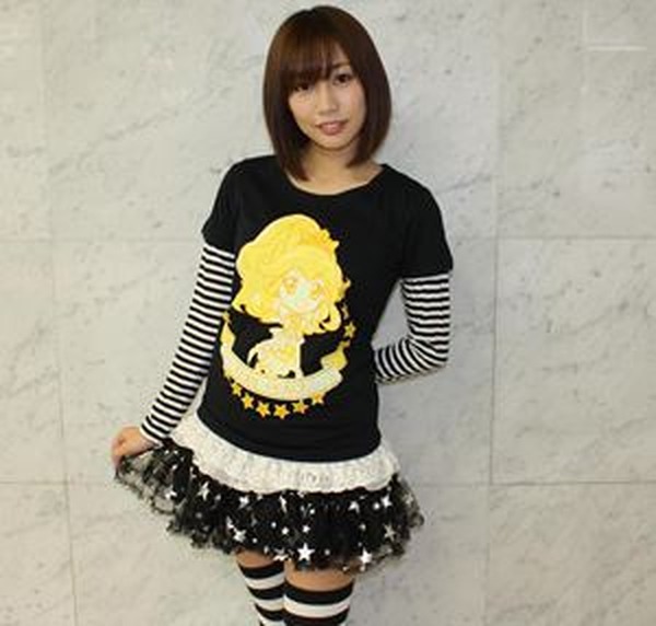 スマイル！プリキュア」 大人向けTシャツが登場 映画公開記念で4