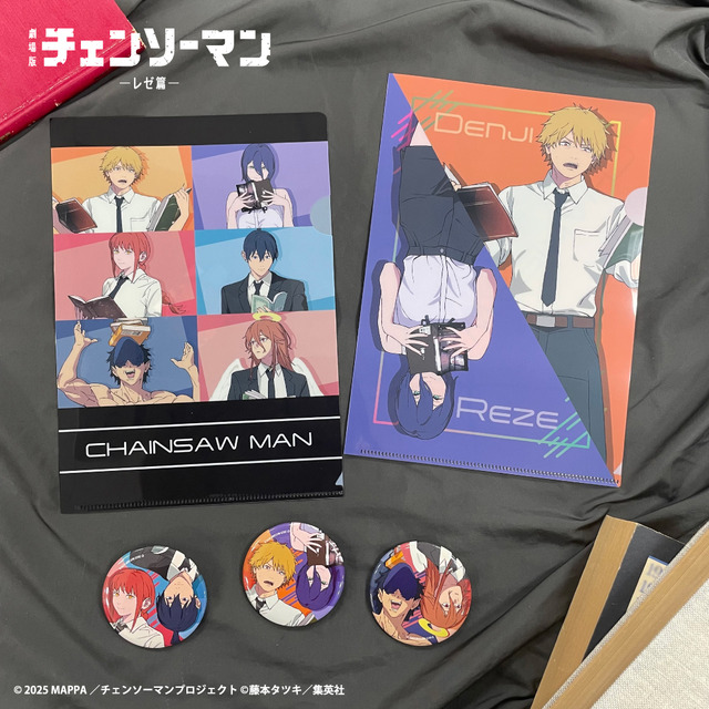 T*1様 ✨チェンソーマン クリアポスター レゼ デンジ2枚セット✨ T