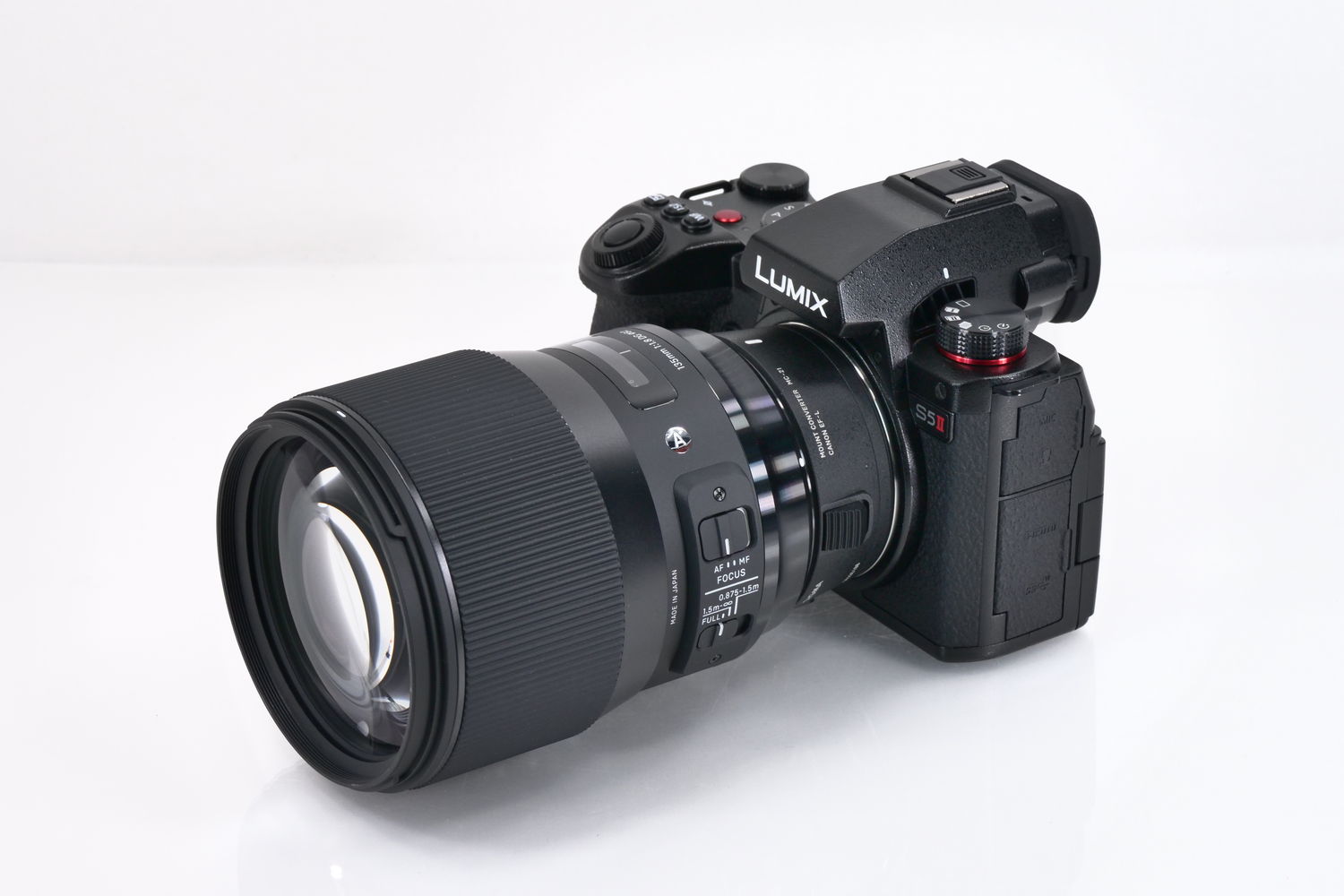 Sigma 135mm F1.8 DG HSM ニコンFマウント用 シグマ 135mm F1.8 DG HSM