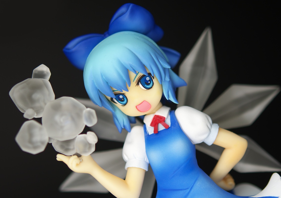 氷の小さな妖精チルノ東方Project/よつばとフィギュアレビュー