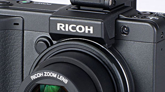 ASCII.jp：RICOH GX200、趣味を極める人のコンパクトズーム (1/4)