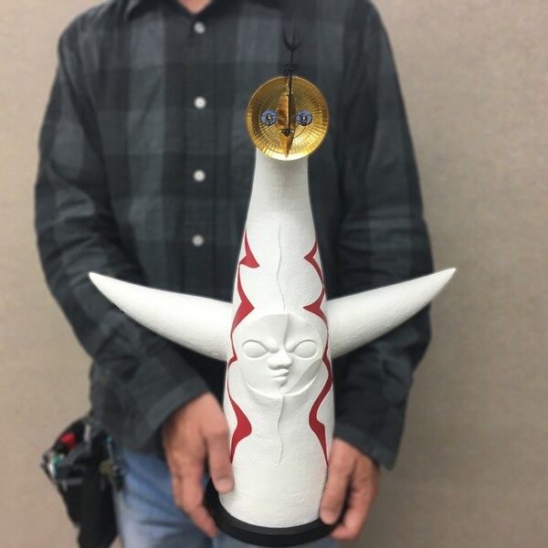 ASCII.jp：全高約50cm、海洋堂「1／144スケール 太陽の塔」が再販売