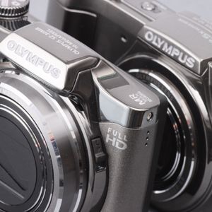 ASCII.jp：オリンパスの望遠コンデジ「SZ-30MR」＆「SZ-20」 (1/4)