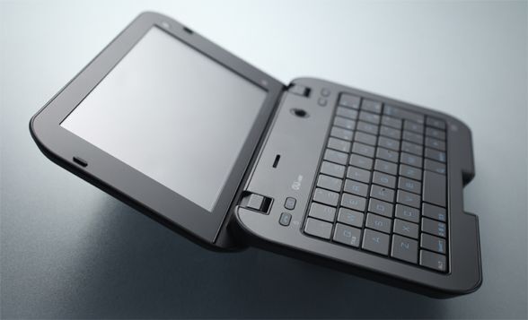 ASCII.jp：au初のAndroid端末「IS01」を写真で詳しくチェック (1/3)