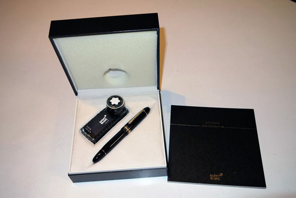 Montblanc 万年筆とインク瓶セット149 名前入り⭐︎
