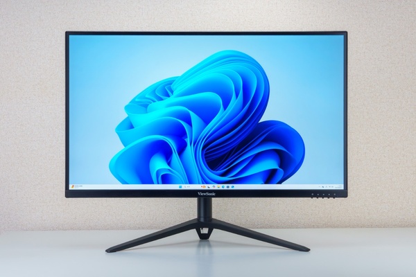 ASCII.jp：「27型＋WQHD＋240Hz」ならヌルヌル動いて最高の没入感