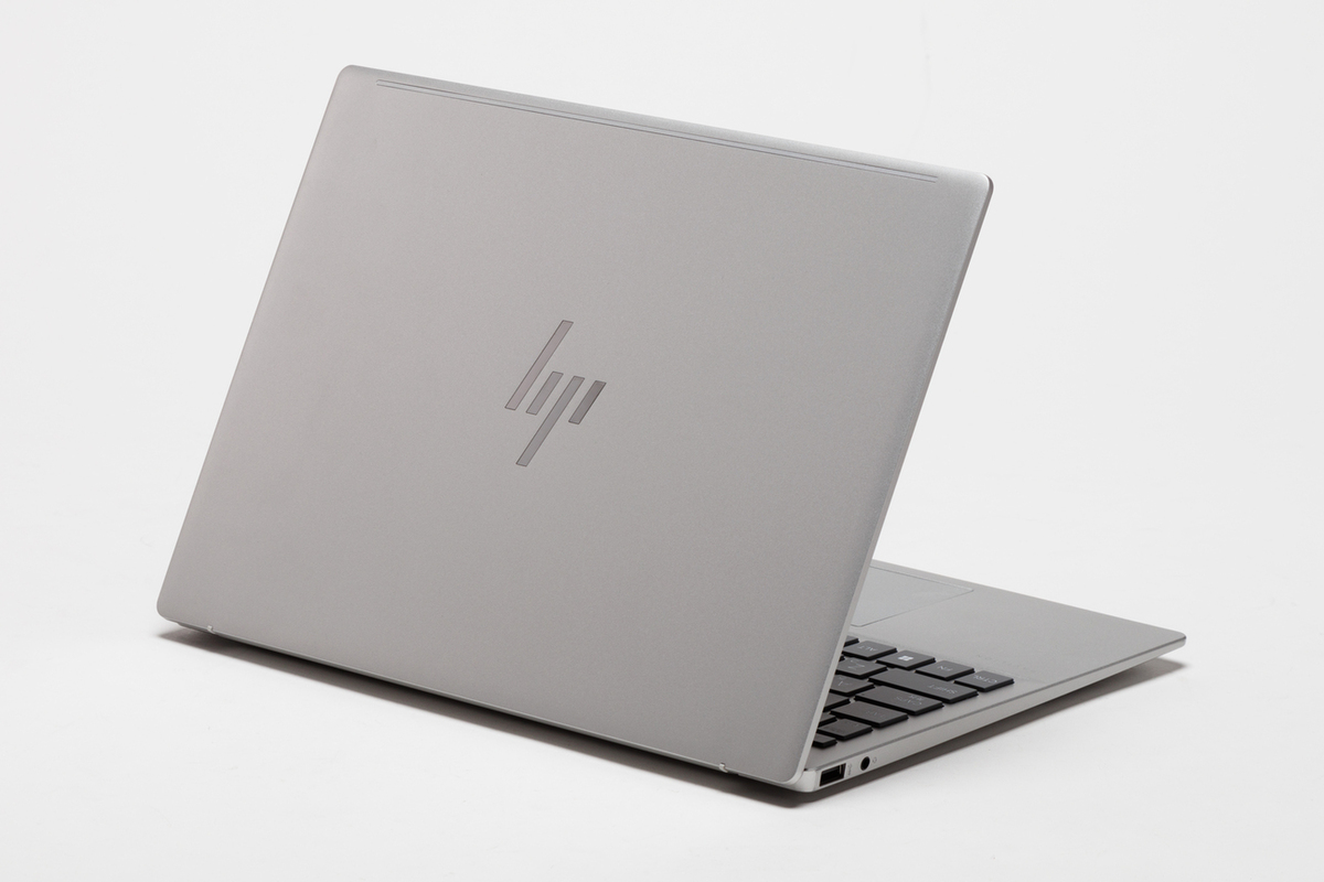 むっちゃ軽いのに安い、おすすめノートPCならコレ 日本HPの「HP