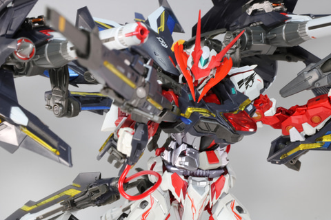 未開封LBUILD アストレイ レッドドラゴニクス&フライトユニット METAL