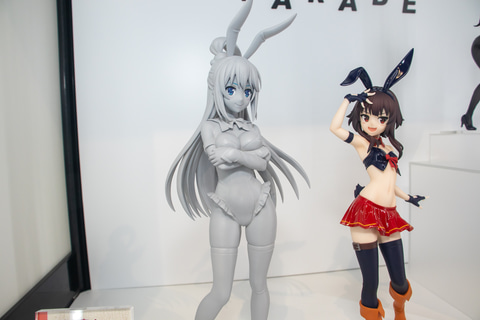 このすば」よりアクアとめぐみんがバニー姿でポッパレLサイズで立体化