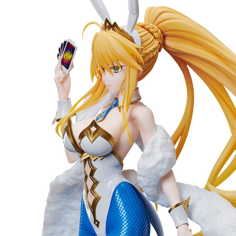 FGO」より白と青のバニー姿が美しい「ルーラー/アルトリア・ペン