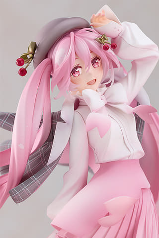 桜ミクのお花見を楽しむ可憐な姿を立体化！「桜ミク お花見コーデVer