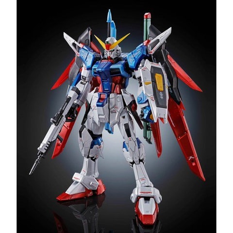 ガンプラ「RG 1/144 デスティニーガンダム［チタニウムフィニッシュ