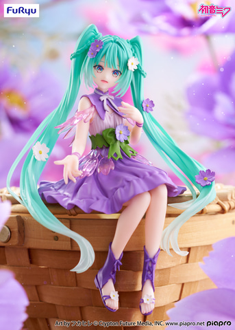 フカヒレ氏デザインのコスモスカラーの初音ミクがプライズフィギュアで