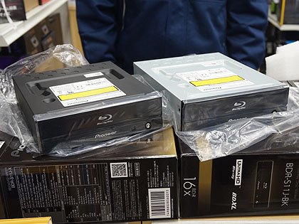 UHD BD再生対応の最高級ドライブ「BDR-S11J-X」がデビュー、パイオニア