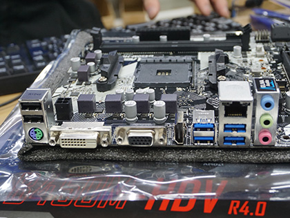 ASRockのRyzen向けマザー「B450M-HDV R4.0」が発売、価格は7,990円