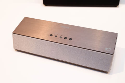 OPSODIS 1 スピーカー レビュー】机に置けるサイズで衝撃の立体音響