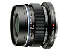 オリンパス、「M.ZUIKO DIGITAL ED 12mm F2」に限定リミテッドブラック