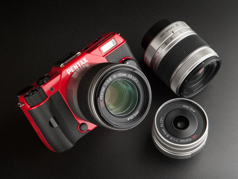 PENTAX Q10 ダブルズームキット レッド 一眼ミラーレスカメラ PENTAX