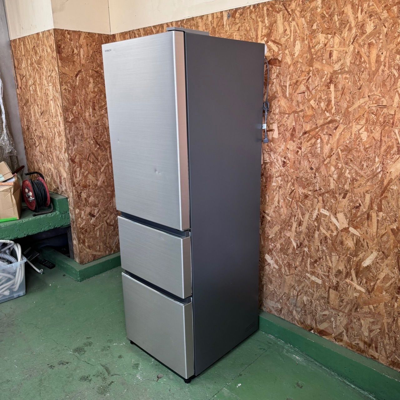 冷蔵庫315L（HITACHI）2021年製、自動製氷機能付き9月2日までの出品