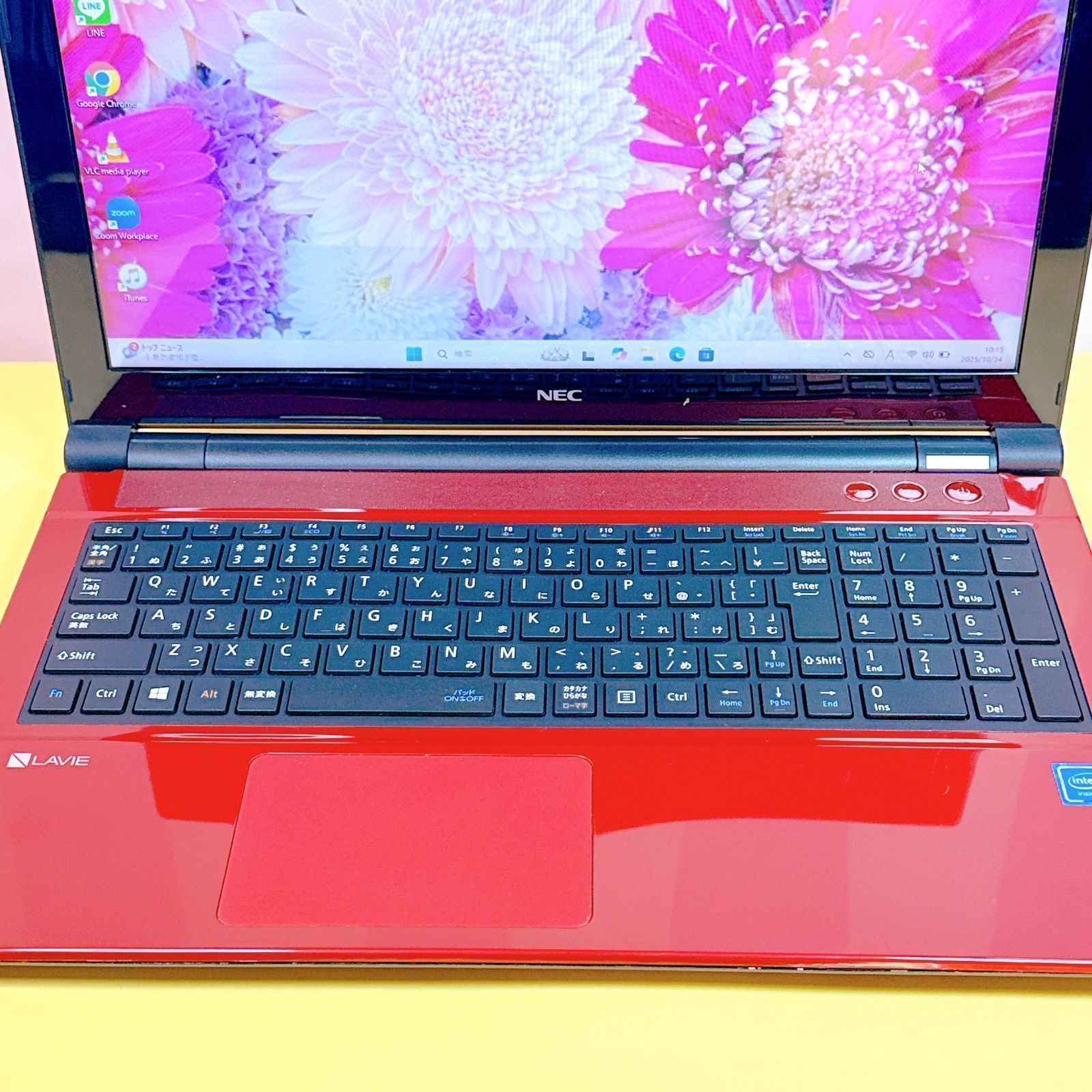 Windows11✨新品高速SSD搭載✨薄型でお洒落 コレクション ノート