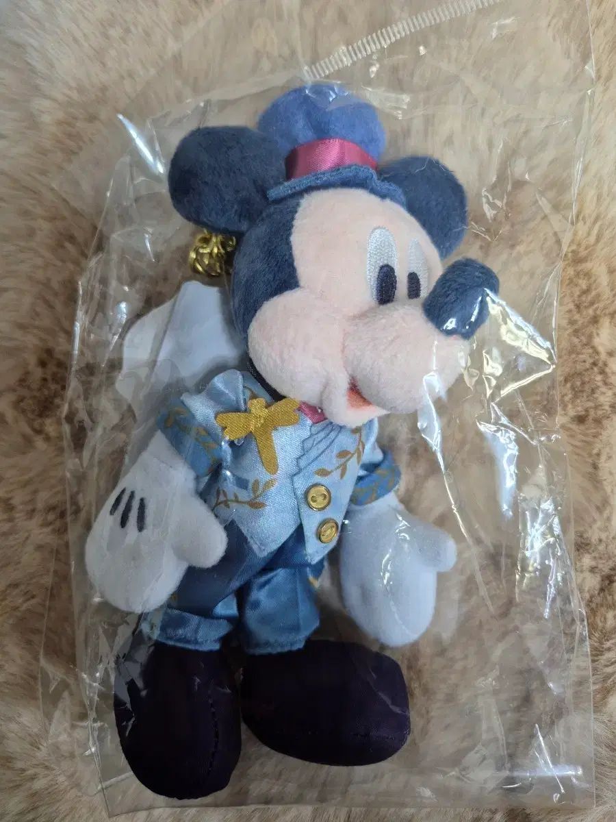 東京ディズニー40周年限定モデル ミッキーぬいぐるみ 節約 ミッキー
