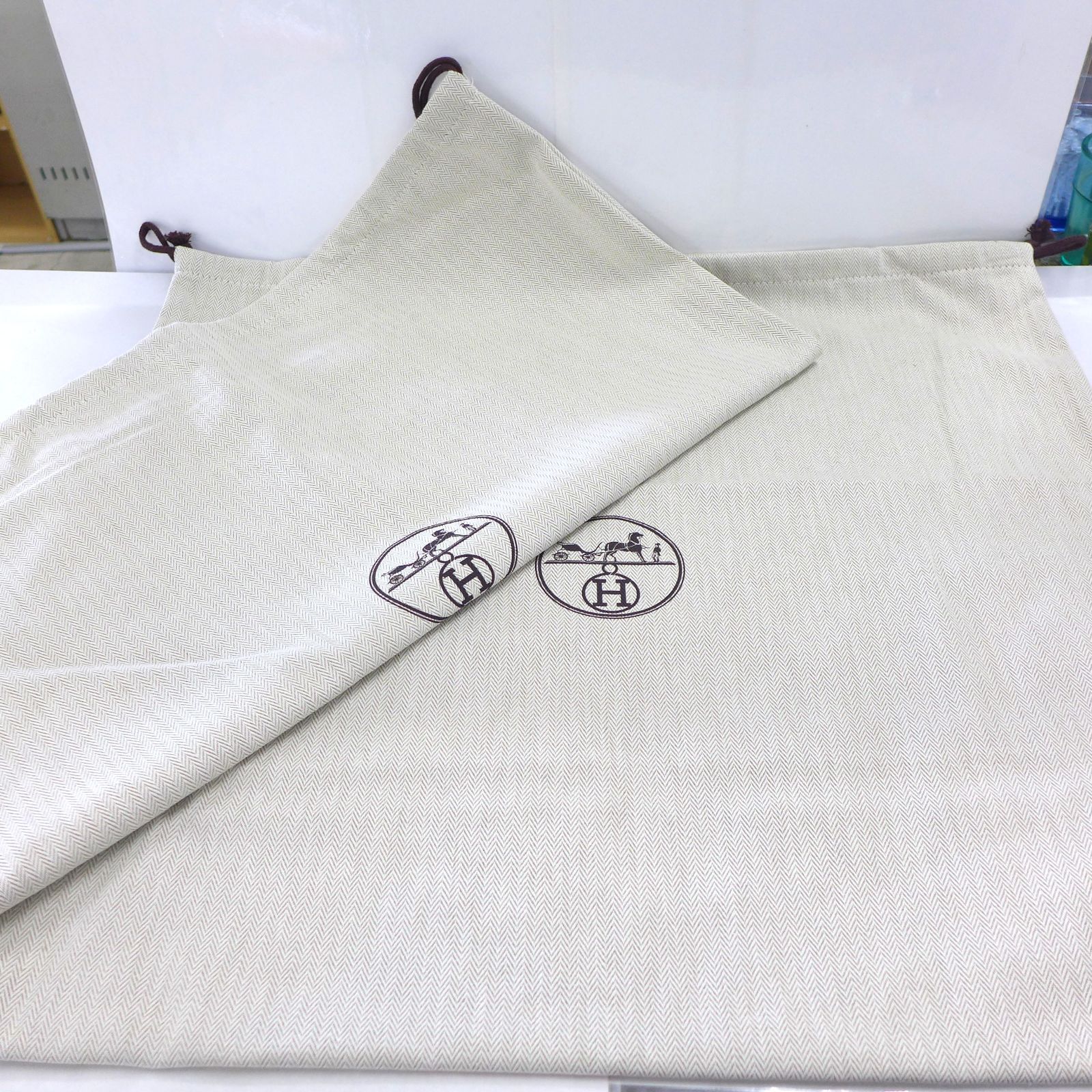 HERMES エルメス 保存袋 巾着袋 白 4枚 HERMES エルメス 保存袋 巾着袋 白