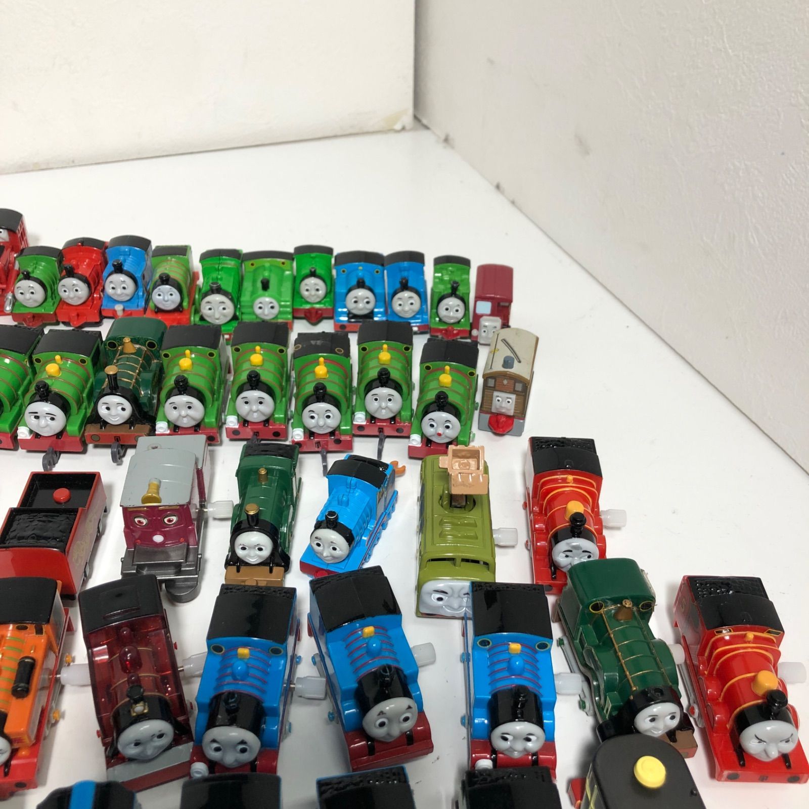 カプセルプラレール トーマス 大量 カプセルプラレール きかんしゃ