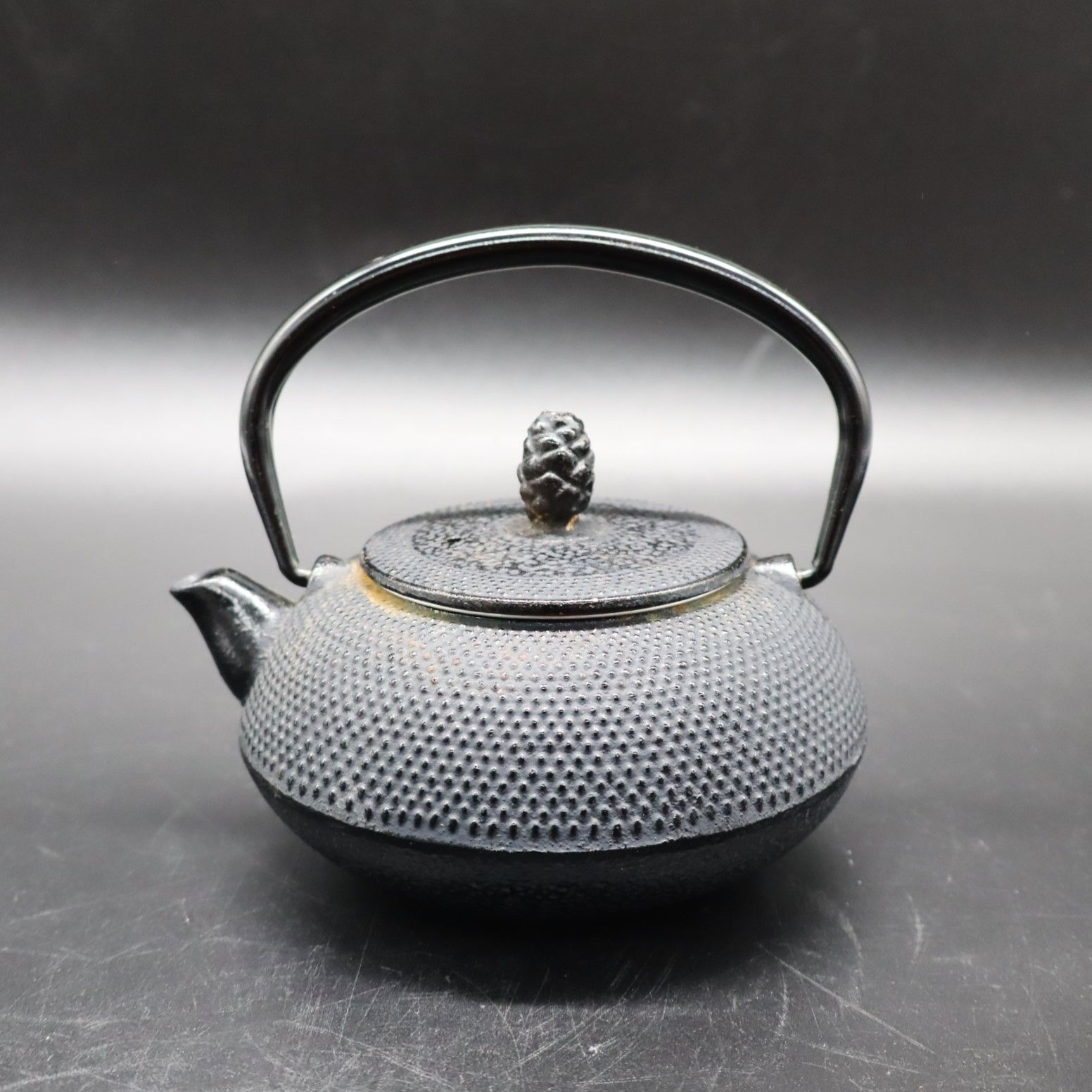 増山馨鉄作 唐銅製 朝鮮風爐 真形釜添 茶釜 釜環 共箱 茶道具 茶釜外観